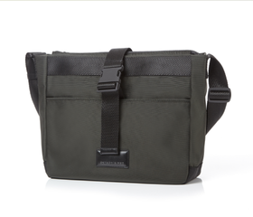 新秀丽斜跨包QU2*94004