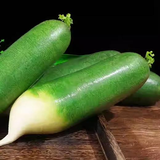 山东青萝卜 整根 约800g-1kg 买放心菜就上瑞和泰 商品图1