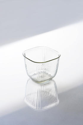 津田清和39隅鎬四方鉢