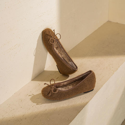 【舒适绒里】西村名物2026年春季新款舒适低跟薄绒内里保暖浅口单鞋T26AE17821 商品图8