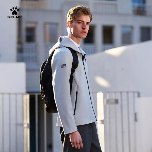 卡尔美重塑燃点系列男士针织外套（连帽）6613WT1002 商品图1