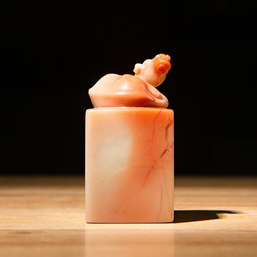 寿山石善伯老料雕“卧马”方章 商品图7