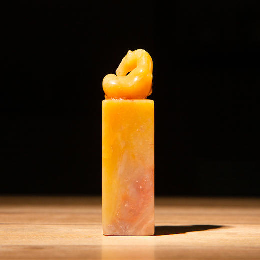 寿山石善伯老料雕“俊马”方章 商品图5