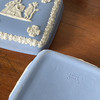 英国Wedgwood  蓝色浮雕正方形首饰盒 B0275 商品缩略图2