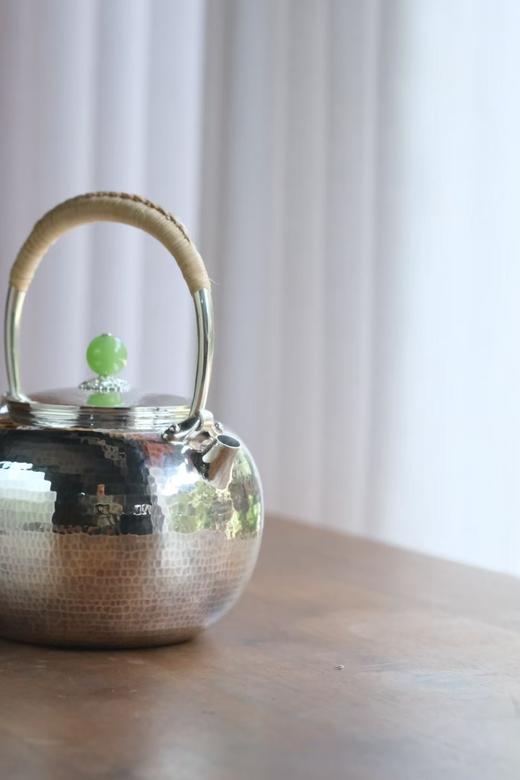 光宝堂锤目纹理手工煮茶银壶900ml 商品图4