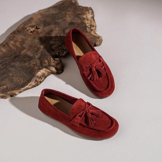 【羊皮绒面】西村名物2026年春季新款舒适平底防滑流苏装饰软底软面平底单鞋豆豆鞋T26AE17411 商品图5