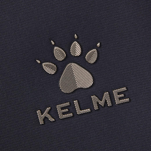 卡尔美重塑燃点系列女士立领针织外套6613WT2001 商品图4