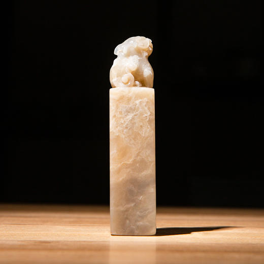 巴林石云水冻老料雕“螭虎”印章 商品图6