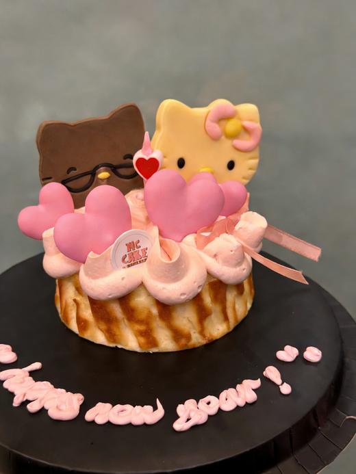 kt猫装饰巴斯克蛋糕（包含原图蜡烛） 商品图1