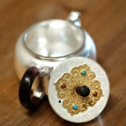 光宝堂锤目纹理花丝镶嵌镀金手工银壶88ml 商品图2