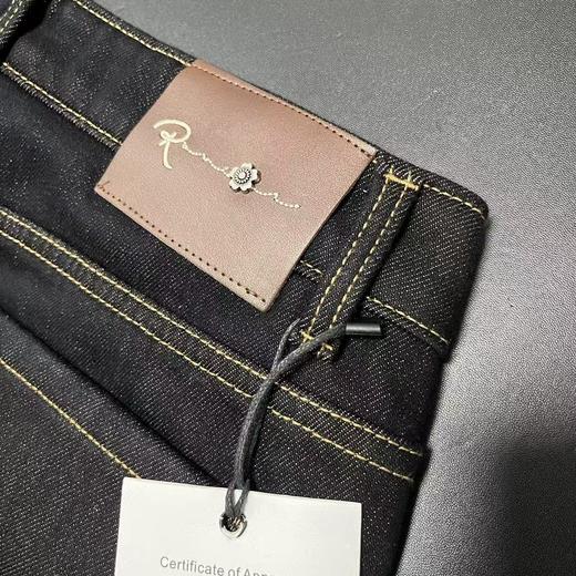 女王节抢购价-不支持退【自营】加绒🔥🔥🔥【爆款牛仔裤】不贴腿的筒喇裤～2070黑金很显瘦牛仔裤冬季加绒不挑人百搭-喜出 商品图4