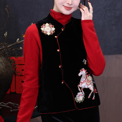 【不退不换】【预售7天】良木礼桑蚕丝国风马甲（3320） 商品图4