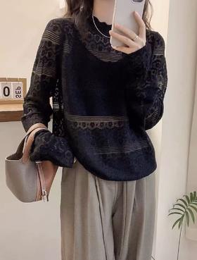 四季可穿！钩花蕾丝打底衫！！可搭配可外穿！花边蕾丝镂空宽松百搭长袖打底衫上衣-喜出