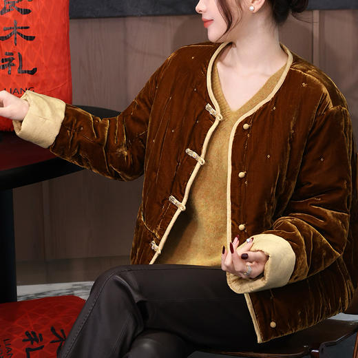 【特价不退换】【预售7天】良木礼国风盘扣外套（D25102705） 商品图5