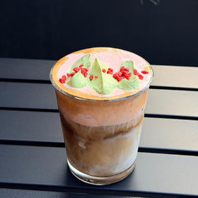 【冰】草莓抹茶维也纳
