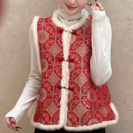 【特价不退换】【预售7天】良木礼桑蚕丝水貂马甲（2467） 商品图0