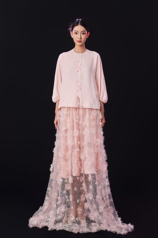 荷言HEYEN 雾港 粉色小花亮片细闪半裙 腰头拼接桑蚕丝水仙暗纹面料 松紧腰设计 商品图0