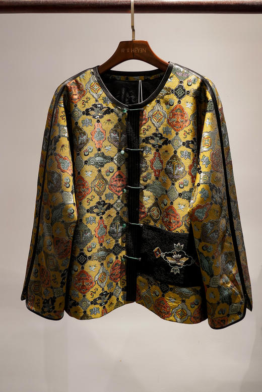 荷言HEYEN 崇铭 马海毛桑蚕丝提花外套 鸟、铜钱纹小鸟图案刺绣 商品图0