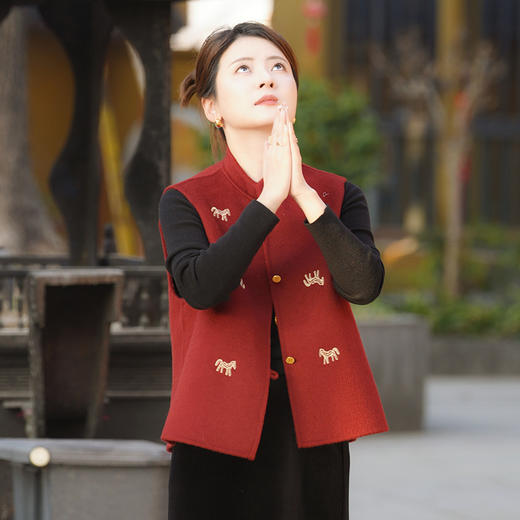 【预售7天】良木礼羊毛刺绣马甲（1307） 商品图2