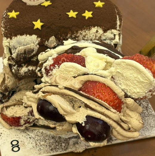 草莓星星车厘子巧克力千层 商品图6