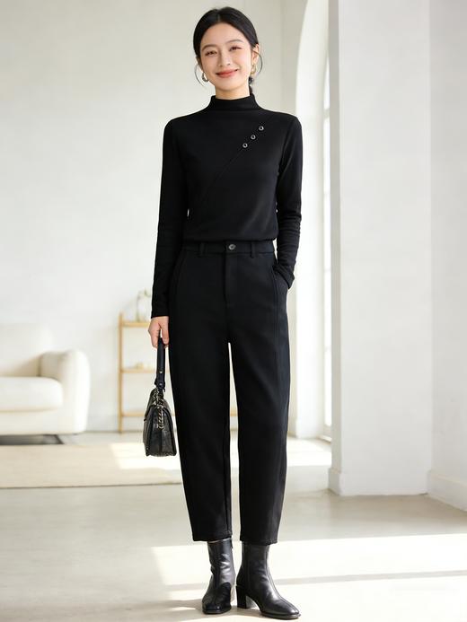 现货【2件仅119】臣禾【暖绒T】一触即暖 德绒半高领钮扣打底衫正肩合体保暖T恤	JZ261050175 商品图2