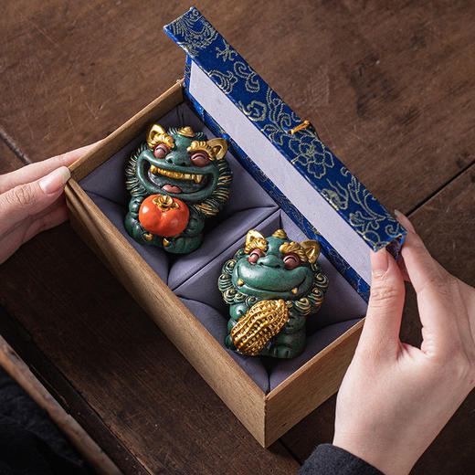 新中式小狮子【好柿+花生】一对茶宠摆件 商品图2