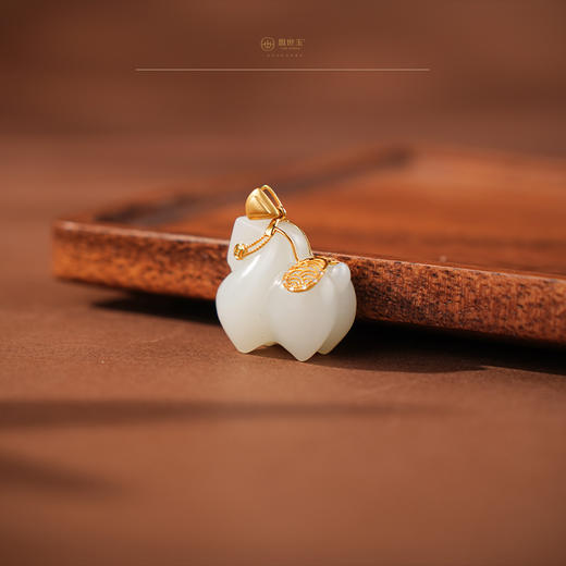 【承睿】金镶羊脂白玉瑞马 商品图3