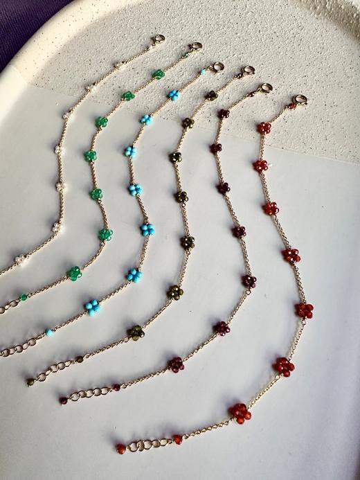 SpoiledBrat Jewelry彩色宝石四瓣小花手链 绿松石 石榴石 绿玉髓 锆石 手链 商品图1