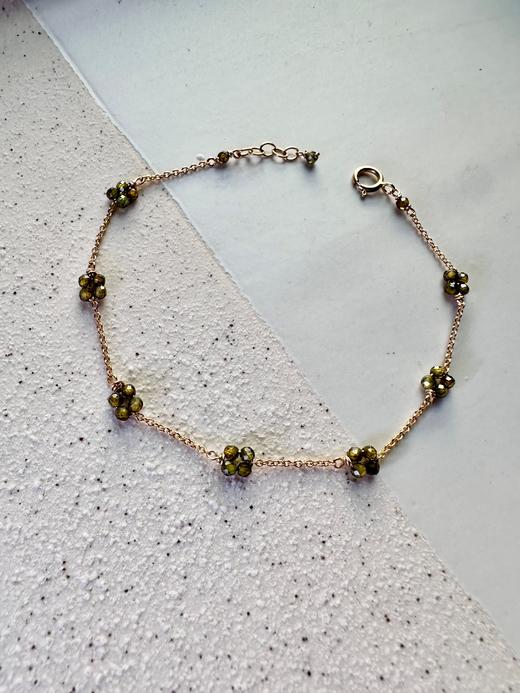 SpoiledBrat Jewelry彩色宝石四瓣小花手链 绿松石 石榴石 绿玉髓 锆石 手链 商品图6