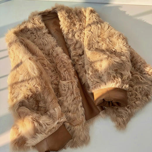 【预售7天】良木礼小湖羊外套(1604F) 商品图1