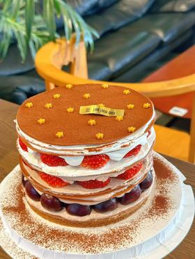 漫画星星浓郁巧克力草莓车厘子千层