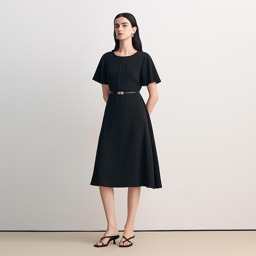 EITIE爱特爱时尚圆领显瘦舒适通勤连衣裙2026春季新款8507206 商品图1