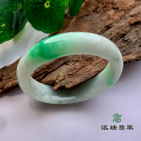 派瑞翡翠 翡翠手镯 糯种 绿色