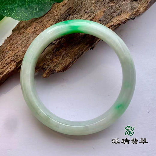 派瑞翡翠 翡翠手镯 糯种 绿色 商品图2