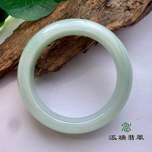 派瑞翡翠 翡翠手镯 糯种 绿色 商品图1