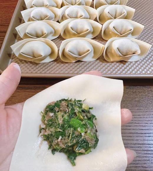 荠菜肉猪油渣馄饨12个 馄饨如其名！猪油渣是灵魂，不加的话香味少一半哈哈 商品图3