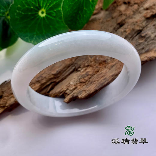 派瑞翡翠 翡翠手镯 糯种 飘花 商品图0