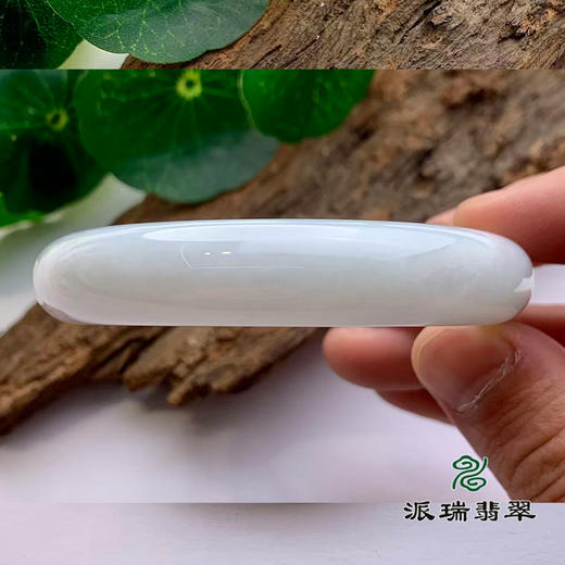派瑞翡翠 翡翠手镯 糯种 绿色白 商品图2