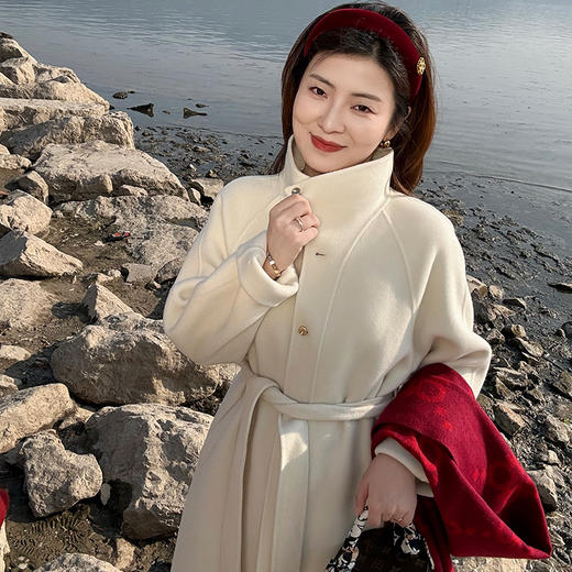 【特价不退换】【预售7天】良木礼绵羊毛大衣（腰带）（D11103） 商品图4