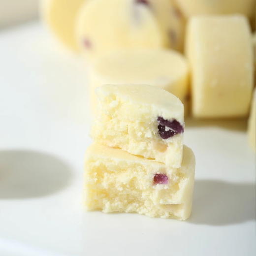 世纪牧场牦牛果粒乳酪高铁同款内蒙古奶酪块固体酸奶休闲零食100g 商品图4