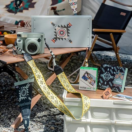 Fujifilm/富士 拍立得 Wide400 原野绿 旷野图腾套装 复古宽幅 商品图1