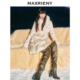 玛克门店发货：MAXRIENY精致日常感醋纤收腰羽绒(货号:MC85DC755)