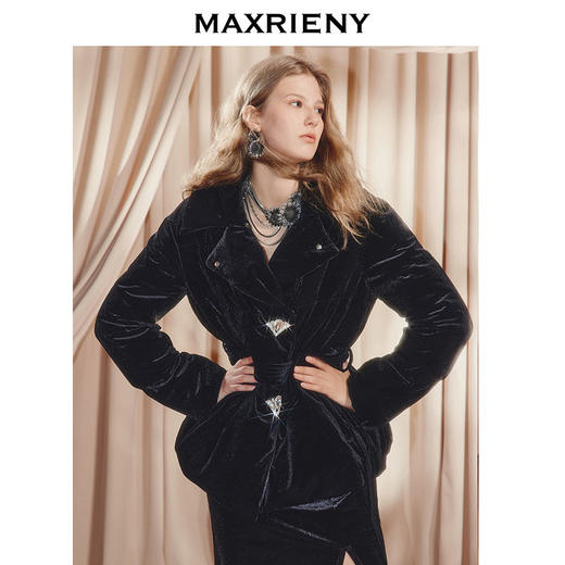 玛克门店发货：精致千金感黑色丝绒羽绒服(货号:MC86DC503) 商品图1