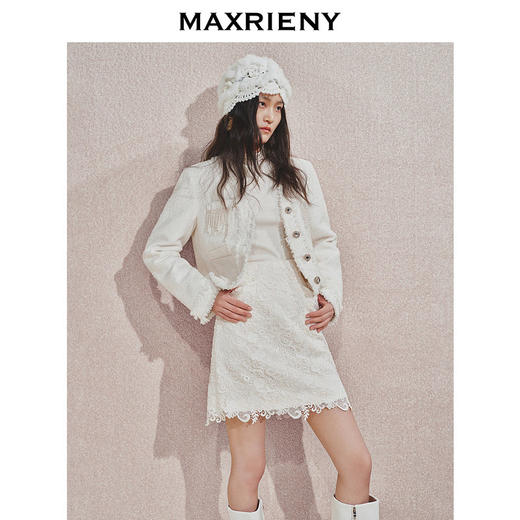 玛克门店发货：MAXRIENY珍珠流苏白色羽绒服(货号:MC85DC501) 商品图1