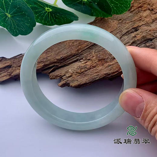 派瑞翡翠 翡翠手镯 糯种 绿色 商品图2