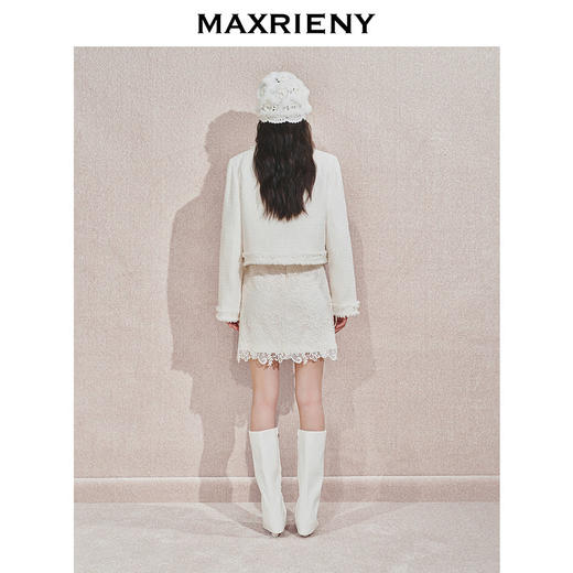 玛克门店发货：MAXRIENY珍珠流苏白色羽绒服(货号:MC85DC501) 商品图2