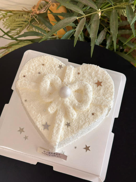 毛茸茸的爱心蛋糕（星星不可食用） 商品图1