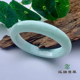 派瑞翡翠 翡翠手镯 糯种 绿色