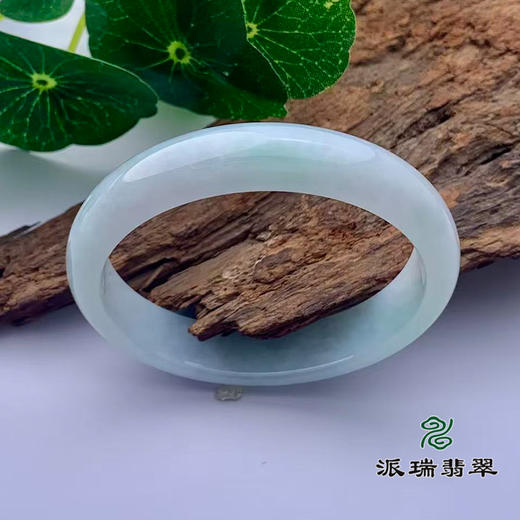派瑞翡翠 翡翠手镯 糯种 绿色 商品图0