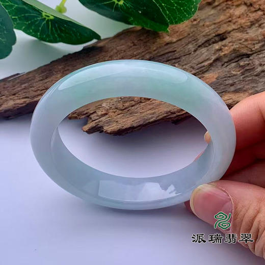 派瑞翡翠 翡翠手镯 糯种 绿色 商品图4